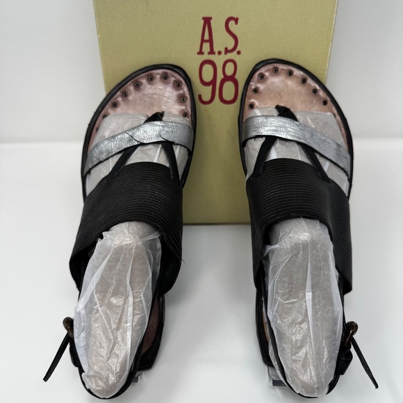 A.S.98 Italian Leather Sandals – Black & Silver Strappy Thong – Women’s Size 40 - Picture 7 of 10